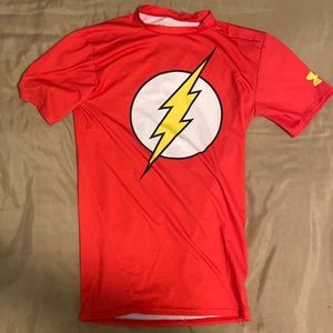 Under armour “the flash” compression shirt (M)